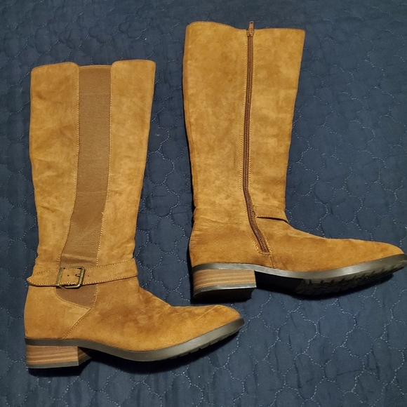 American Eagle Outfitters rusty brown riding boot with zipper and buckle . - Picture 6 of 6